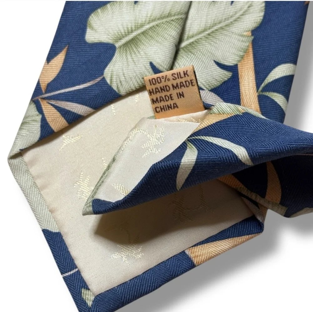 TOMMY BAHAMA Blue Silk Print Tie Tropical Plants Pattern